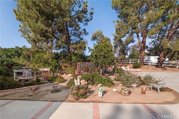 $1,150,000 | 16620 Rocky Glen Road, Perris, CA 92570