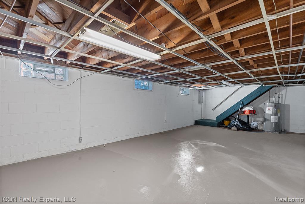 5072 15 Mile Road Sterling Heights, MI 48310 - Photo 23 of 48 Gallery Image 23