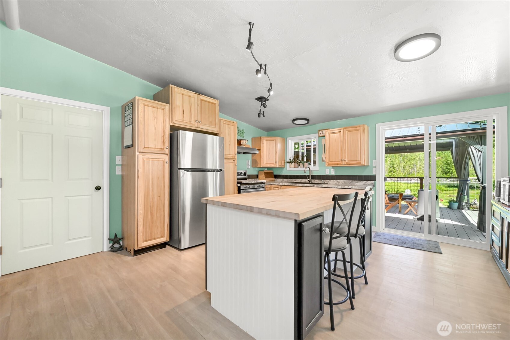 6070 Saxon Road Acme, WA 98220 - Photo 16 of 40
