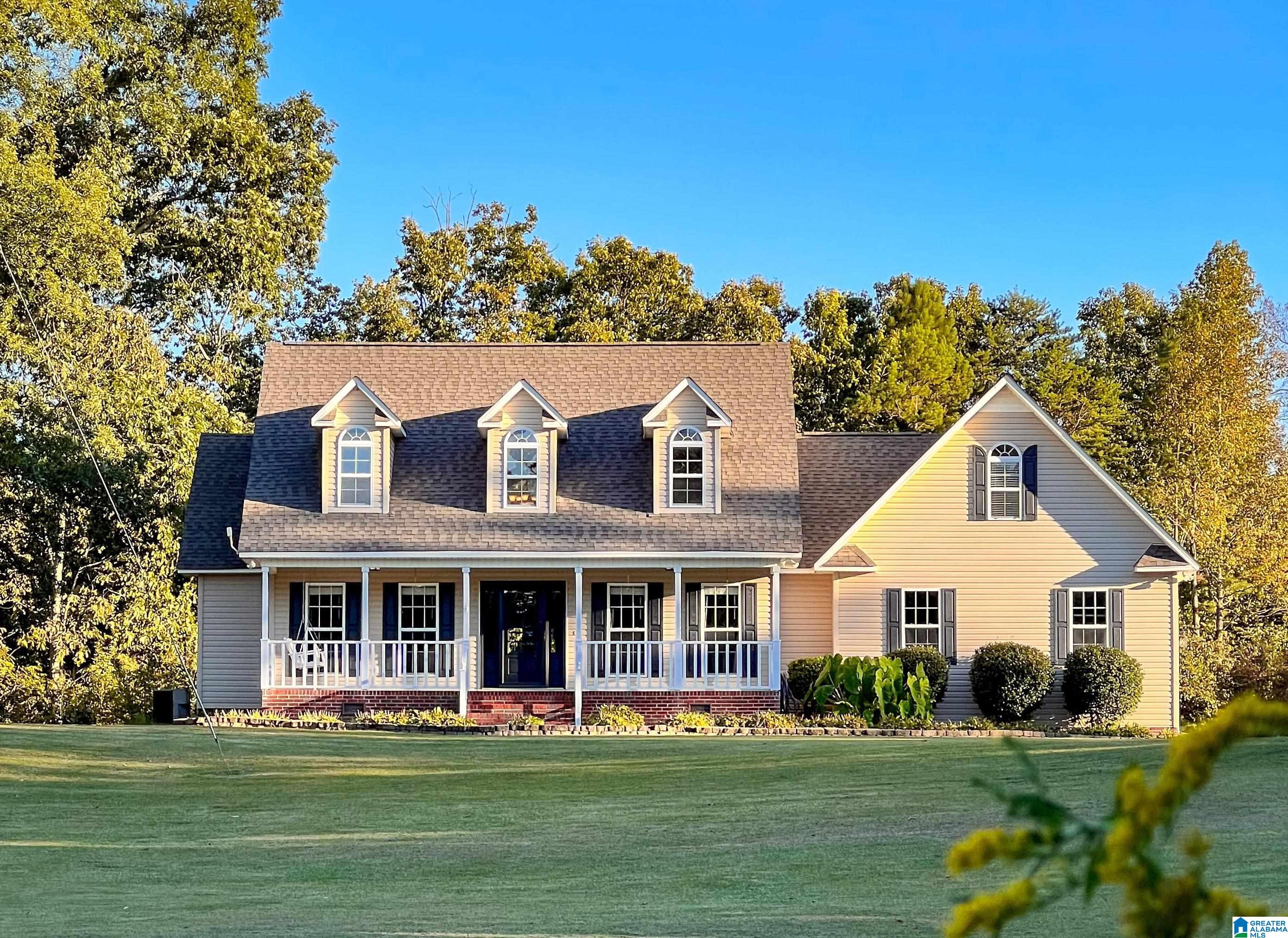 321 Brown Lane Boaz, AL 35956 - Photo 1 of 40