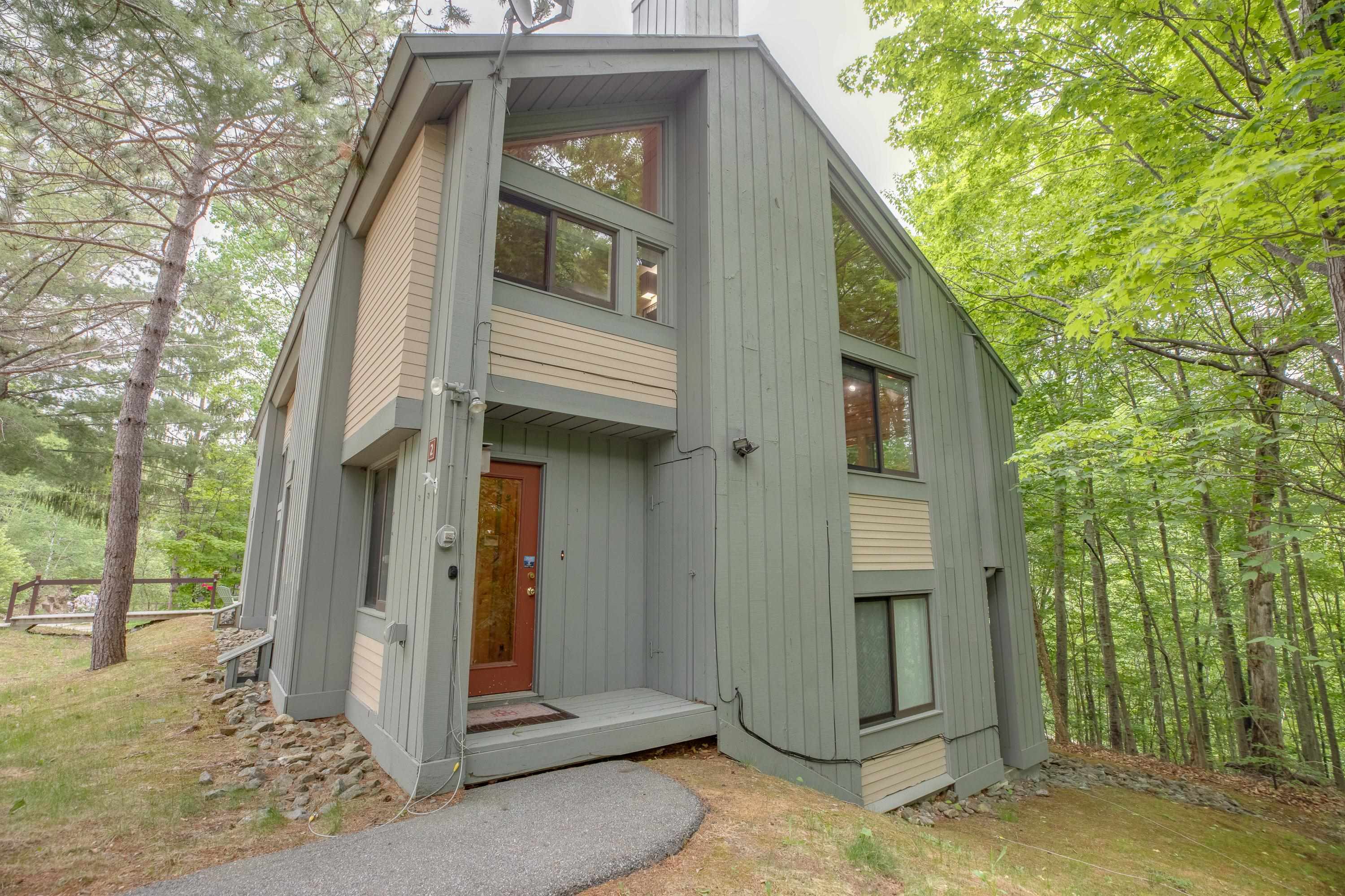 37 Clearbrook Road, Unit 2 Lincoln, NH 03251 - Photo 2 of 31