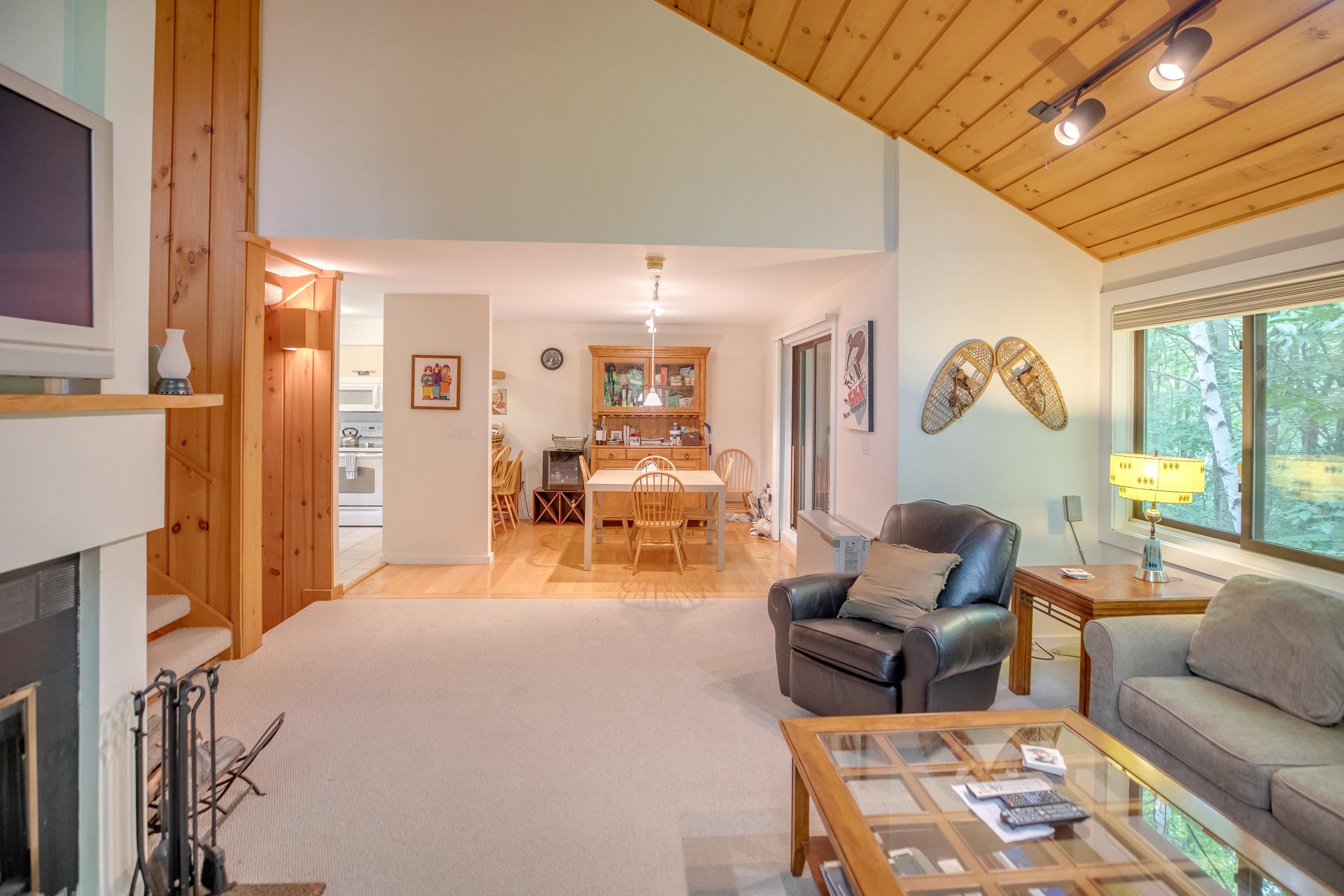 37 Clearbrook Road, Unit 2 Lincoln, NH 03251 - Photo 7 of 31