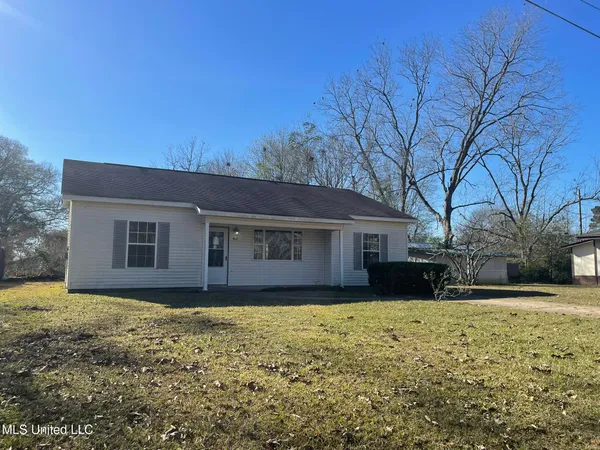 $134,900 | 412 Madison Avenue, Wiggins, MS 39577