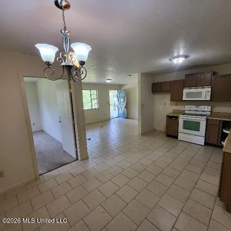 $134,900 | 412 Madison Avenue, Wiggins, MS 39577