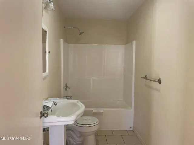 $159,900 | 412 Madison Avenue, Wiggins, MS 39577