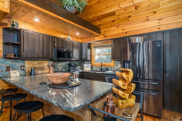 $389,900 | 229 Ringtail Run, Murphy, NC 28906