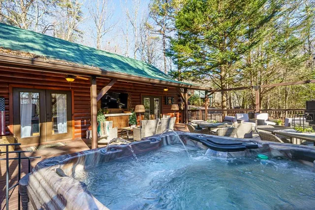 $389,900 | 229 Ringtail Run, Murphy, NC 28906