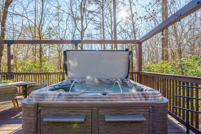 $389,900 | 229 Ringtail Run, Murphy, NC 28906