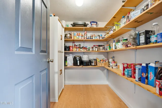 $305,000 | 28375 Poor Valley Road, Saltville, VA 24370