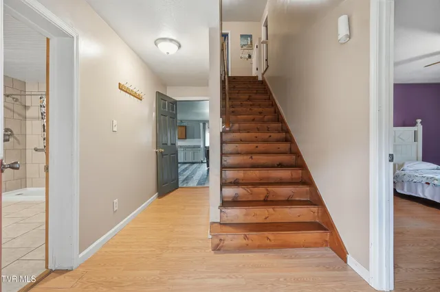 $305,000 | 28375 Poor Valley Road, Saltville, VA 24370