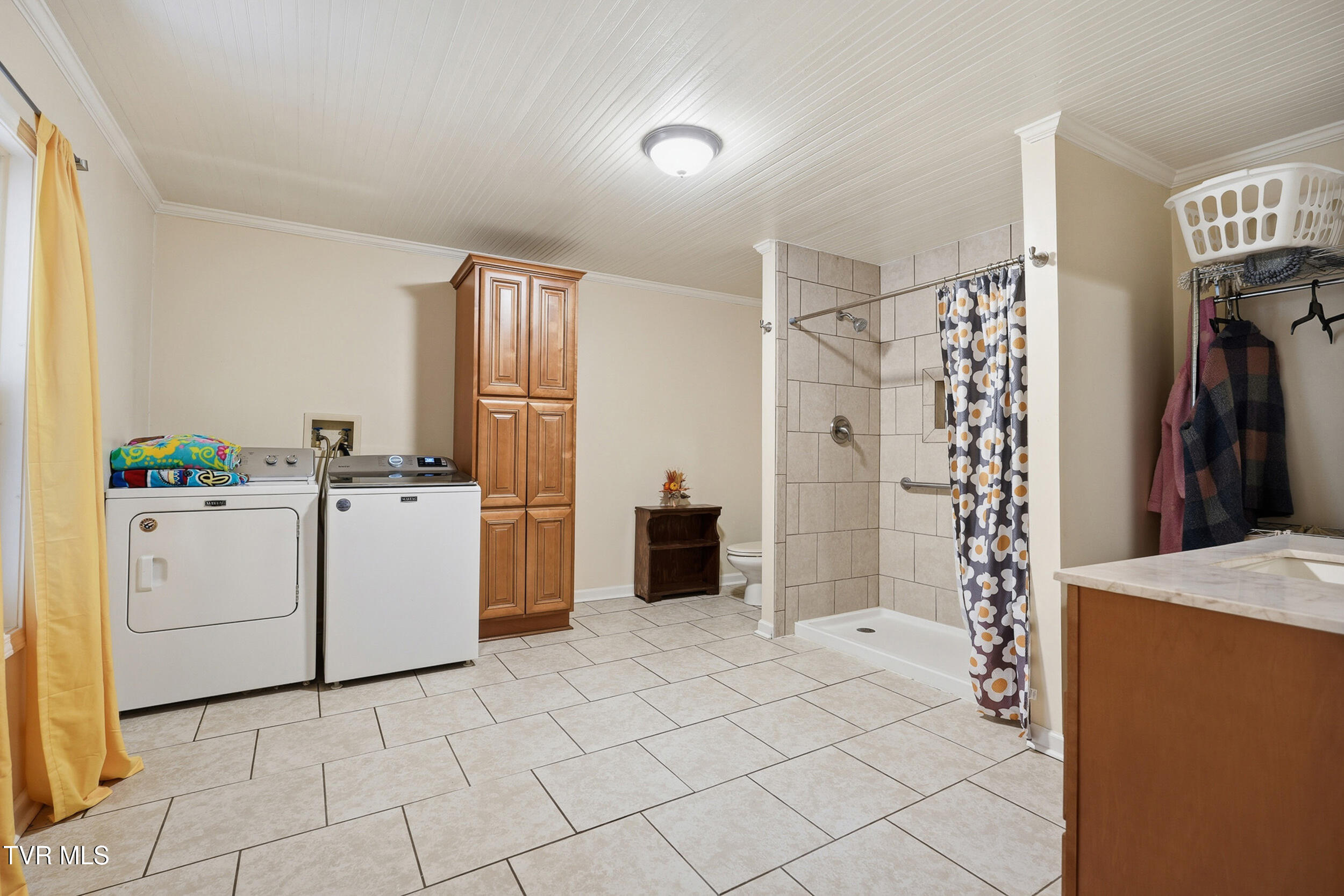 28375 Poor Valley Road Saltville, VA 24370 - Photo 19 of 49 *