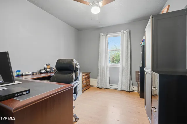 $305,000 | 28375 Poor Valley Road, Saltville, VA 24370