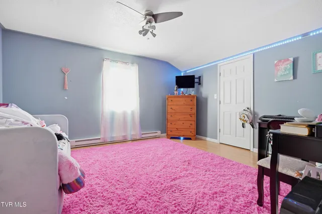 $305,000 | 28375 Poor Valley Road, Saltville, VA 24370