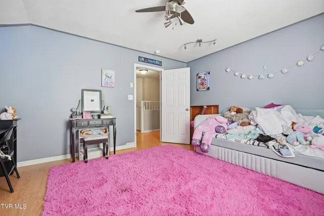 $305,000 | 28375 Poor Valley Road, Saltville, VA 24370