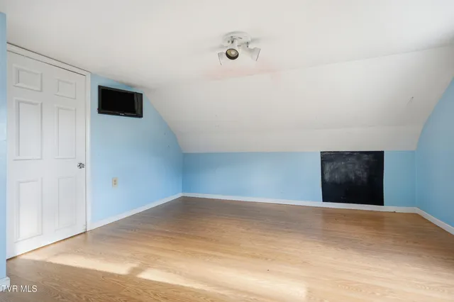 $305,000 | 28375 Poor Valley Road, Saltville, VA 24370