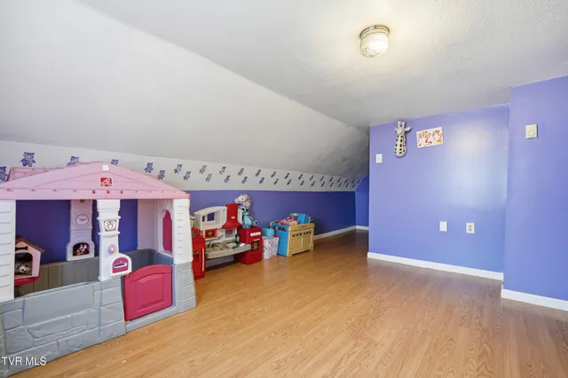 $305,000 | 28375 Poor Valley Road, Saltville, VA 24370