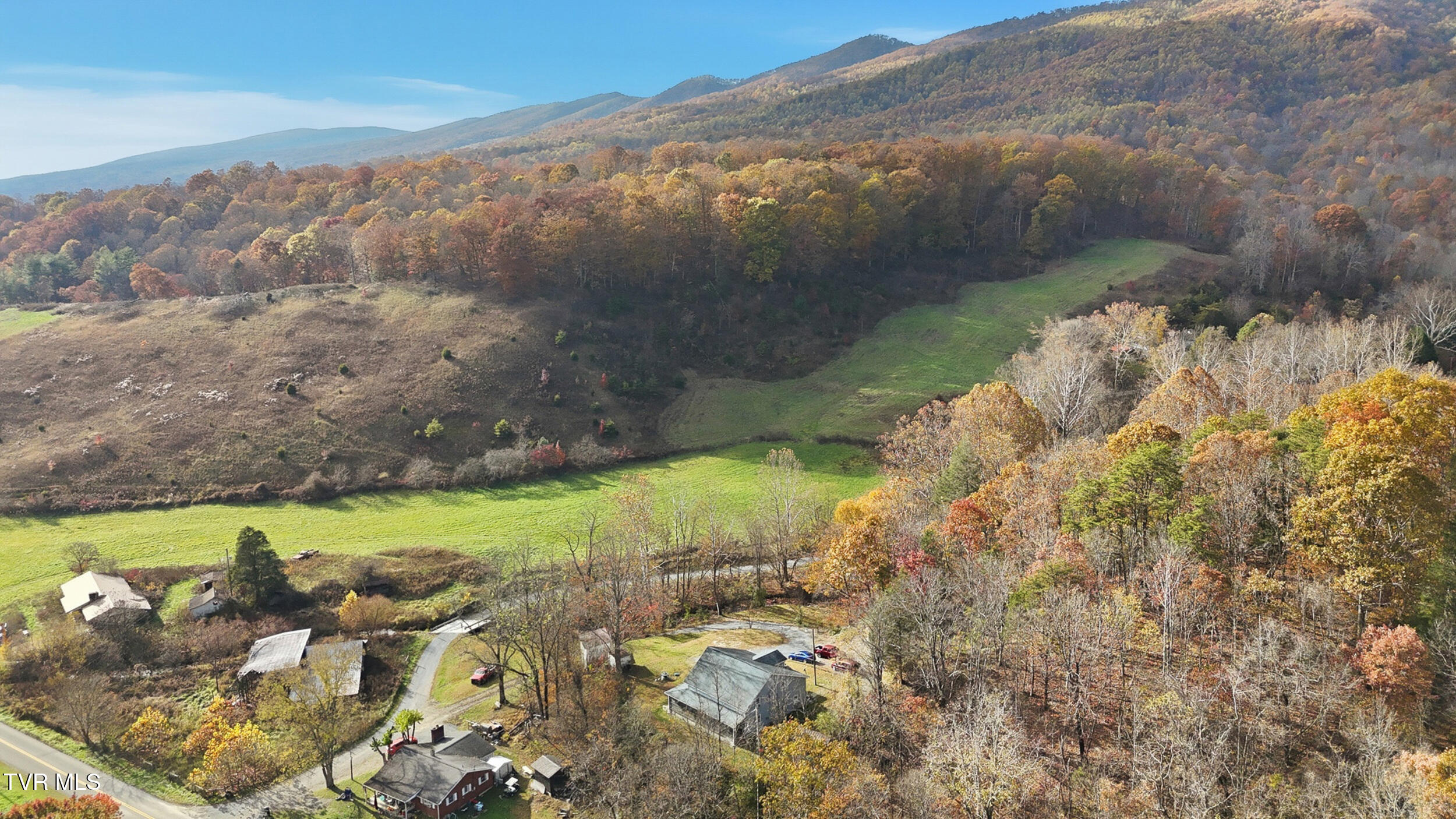 28375 Poor Valley Road Saltville, VA 24370 - Photo 40 of 49 *