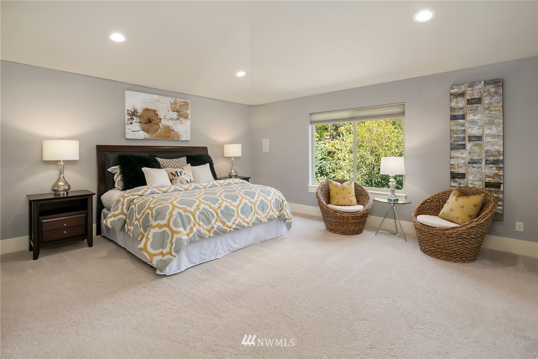 984 Kitsap Avenue Northeast Renton, WA 98059 - Photo 17 of 25