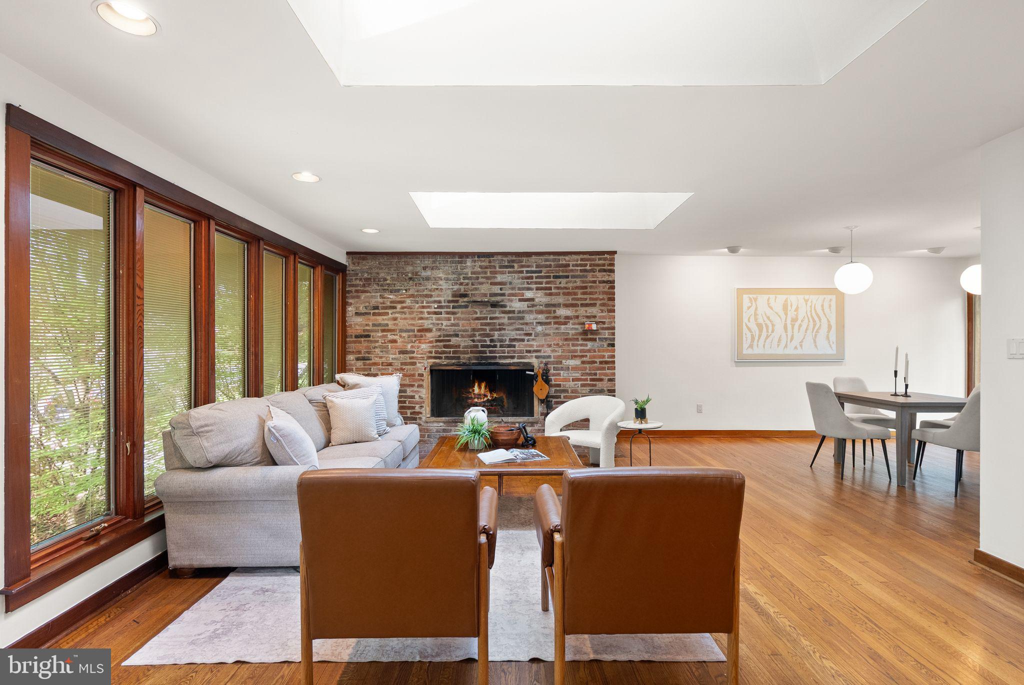 5927 Onondaga Road Bethesda, MD 20816 - Photo 13 of 37 Gallery Image 13