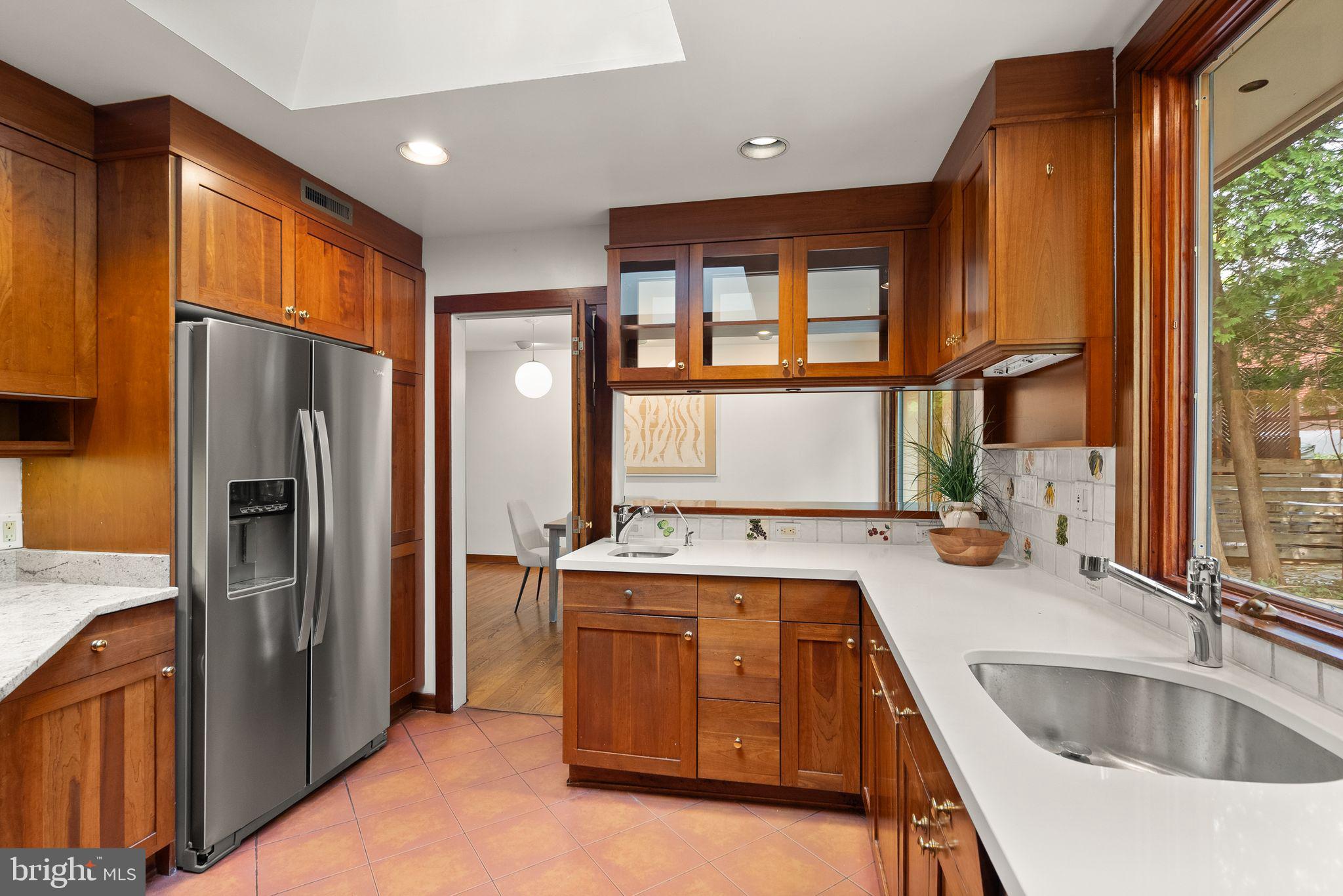 5927 Onondaga Road Bethesda, MD 20816 - Photo 18 of 37 Gallery Image 18