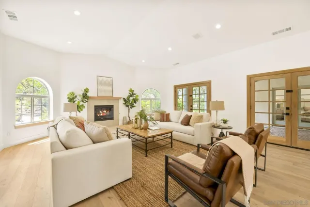 $2,710,000 | 17601 Valle Verde Road, Poway, CA 92064