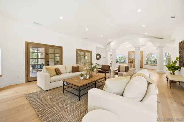 $2,710,000 | 17601 Valle Verde Road, Poway, CA 92064