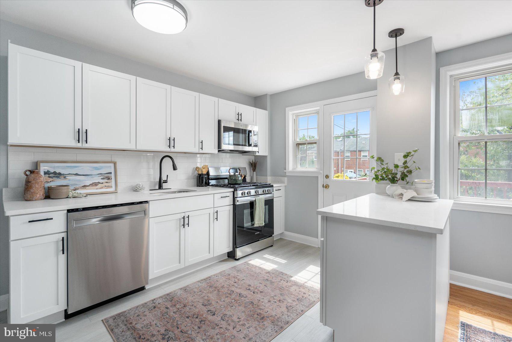 1607 Thetford Road Towson, MD 21286 - Photo 11 of 31