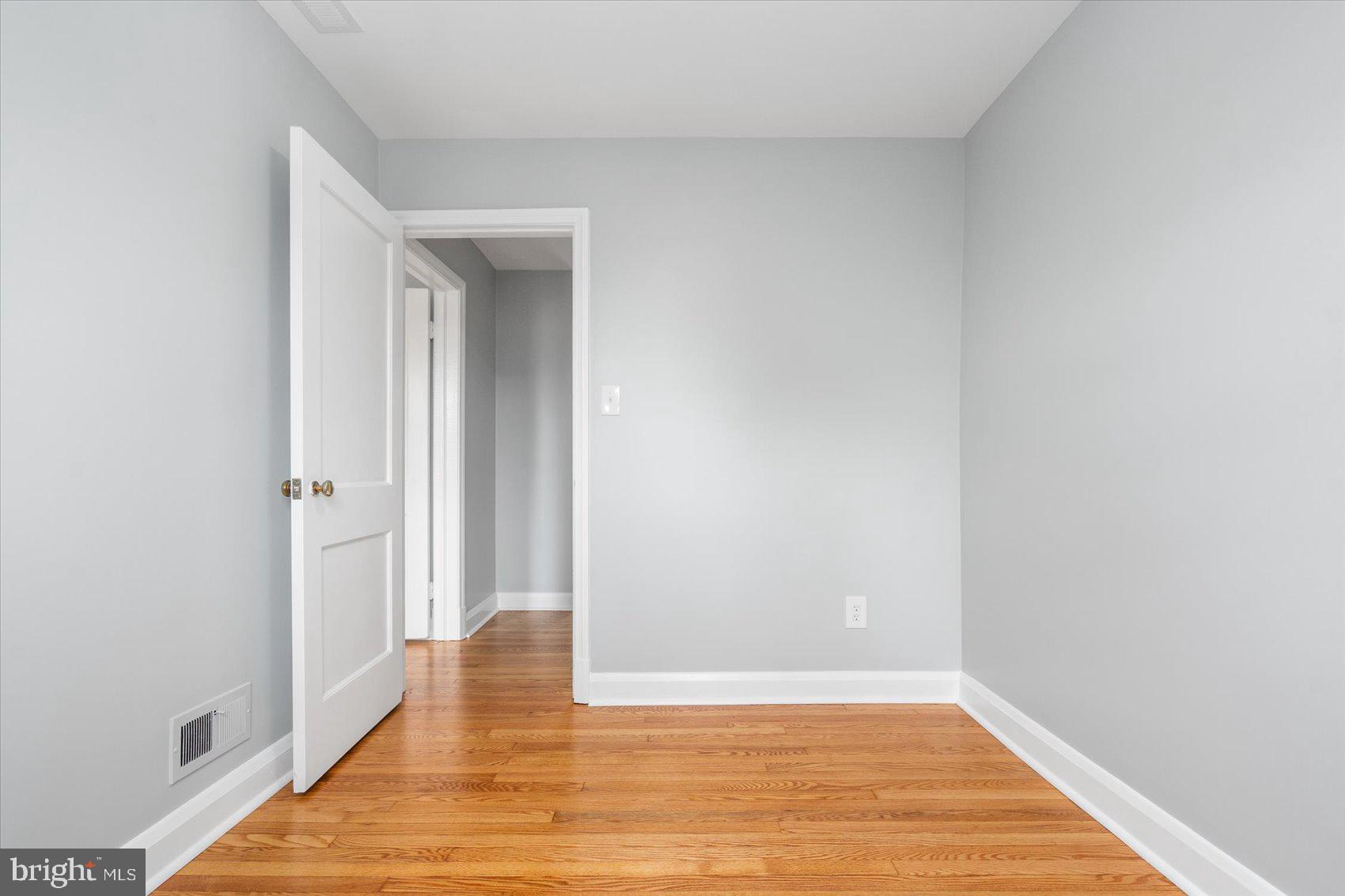 1607 Thetford Road Towson, MD 21286 - Photo 20 of 31