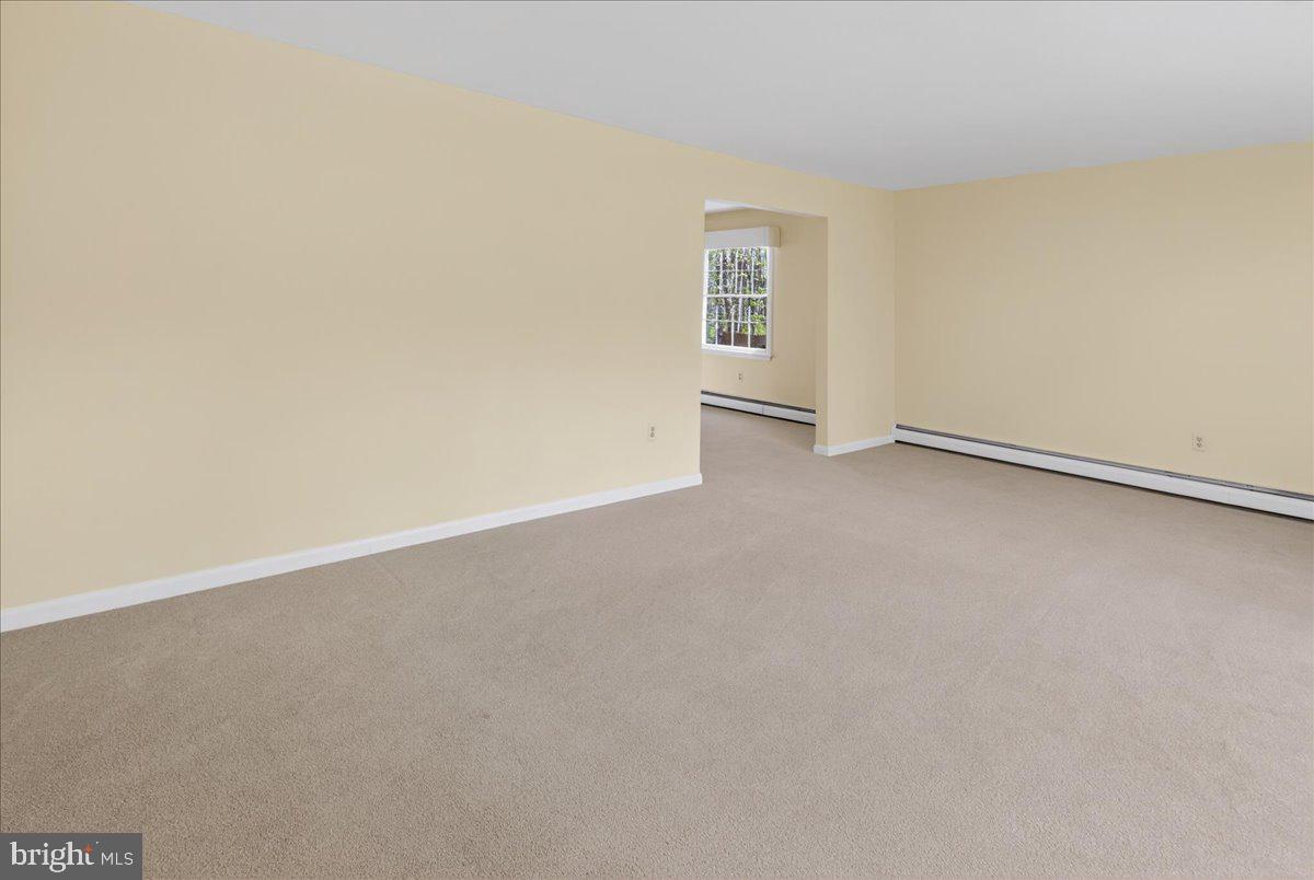 159 Bull Run Road Pennington, NJ 08534 - Photo 8 of 54 Gallery Image 8