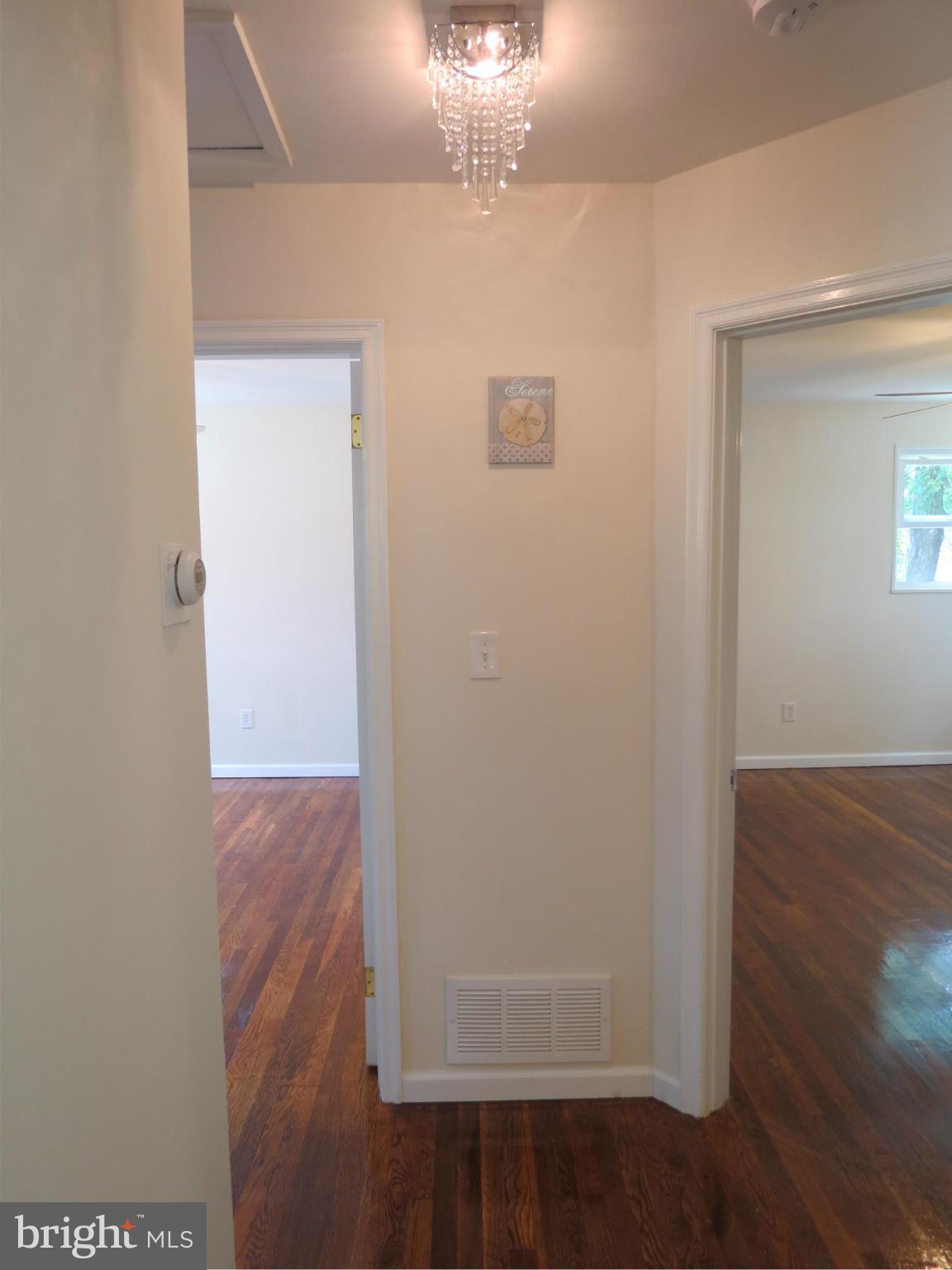 1304 Dilston Road Silver Spring, MD 20903 - Photo 7 of 22 Interior (General)