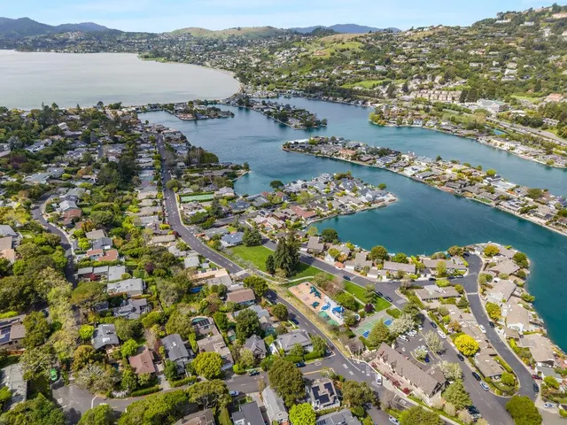 $2,869,000 | 329 San Rafael Avenue, Belvedere, CA 94920