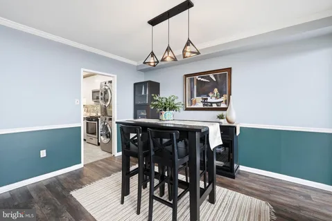 $369,900 | 3701 South George Mason Drive, Unit 1813N, Falls Church, VA 22041