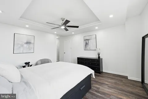 $369,900 | 3701 South George Mason Drive, Unit 1813N, Falls Church, VA 22041