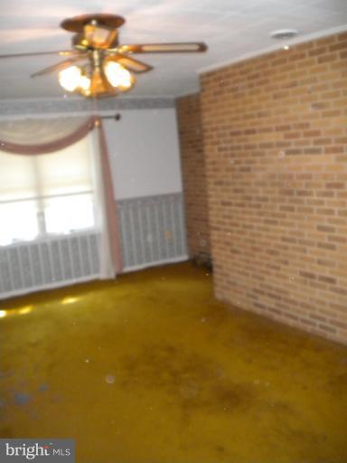 6506 Springbrook Lane Clinton, MD 20735 - Photo 8 of 17 1st Floor Family Room