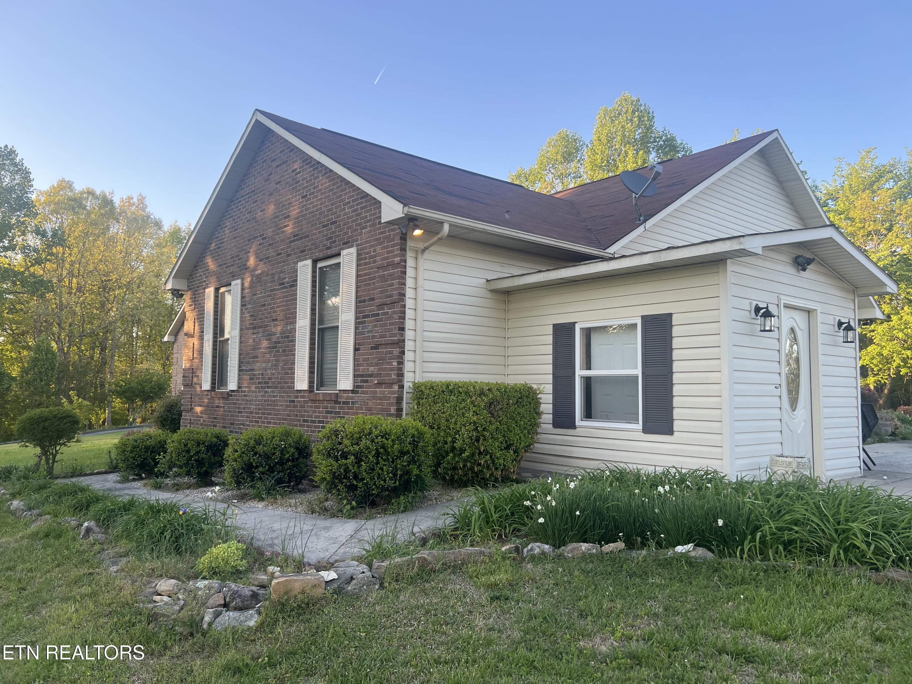 31 Chestnut Oak Road Crossville, TN 38571 - Photo 16 of 41 IMG_4011