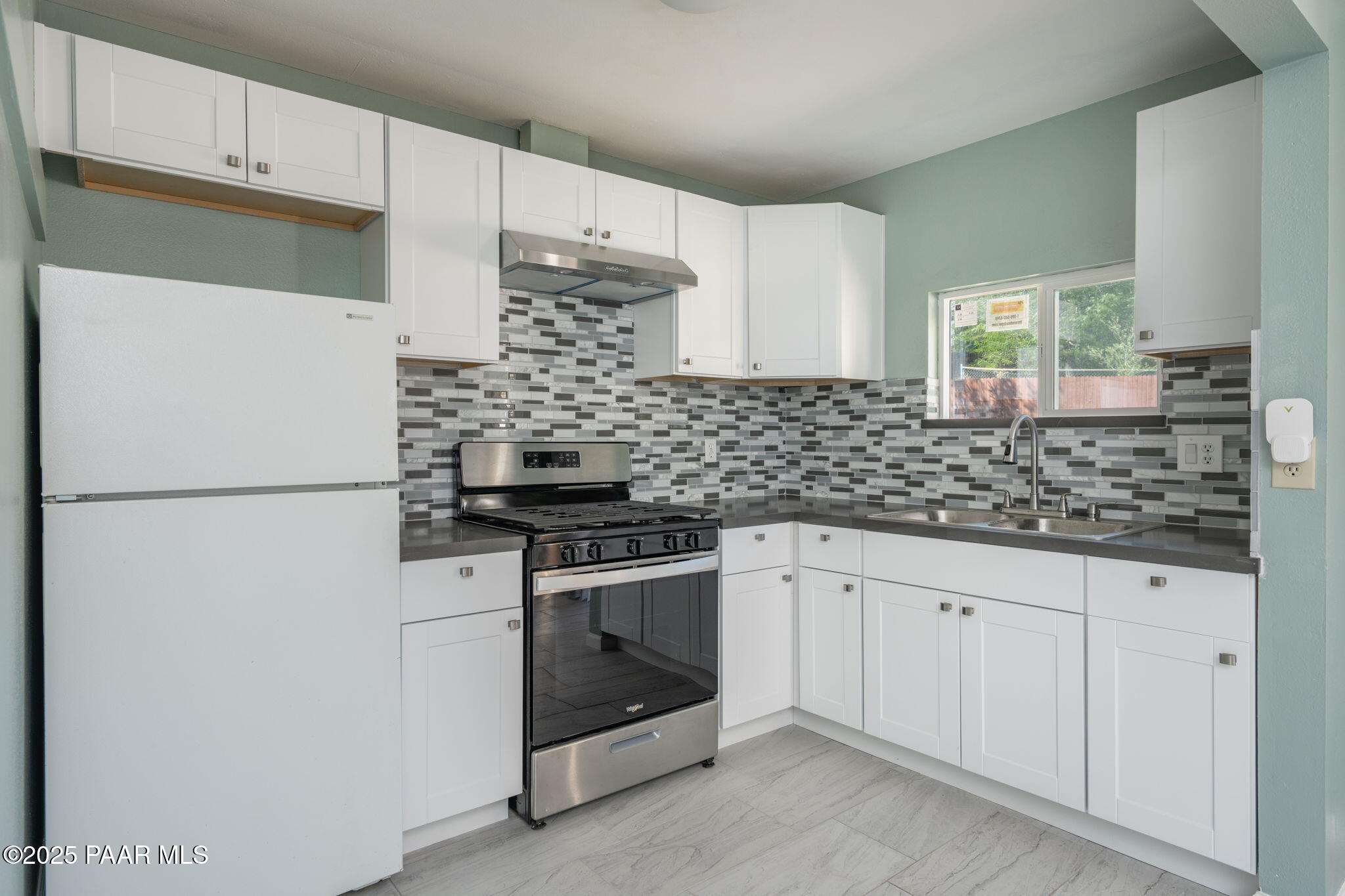436 Roma Avenue Prescott, AZ 86301 - Photo 12 of 32 13-web-or-mls-436-roma-ave