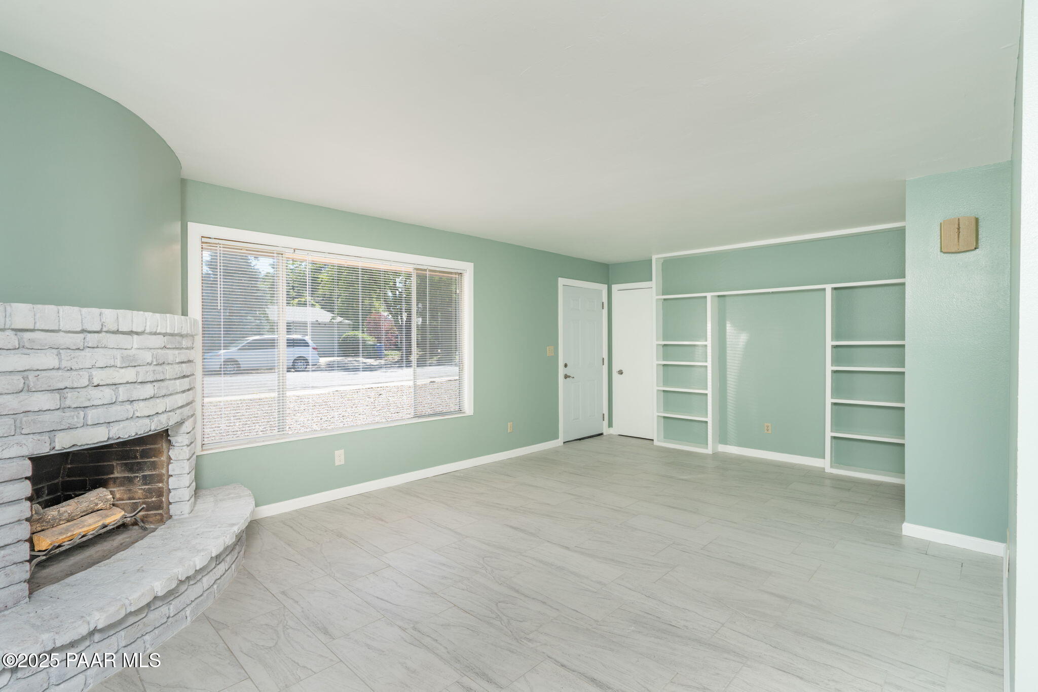 436 Roma Avenue Prescott, AZ 86301 - Photo 7 of 32 17-web-or-mls-436-roma-ave
