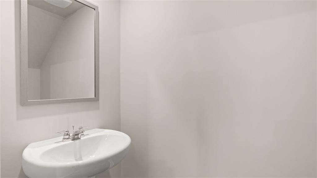 313 Tate Street Monroe, GA 30655 - Photo 16 of 43