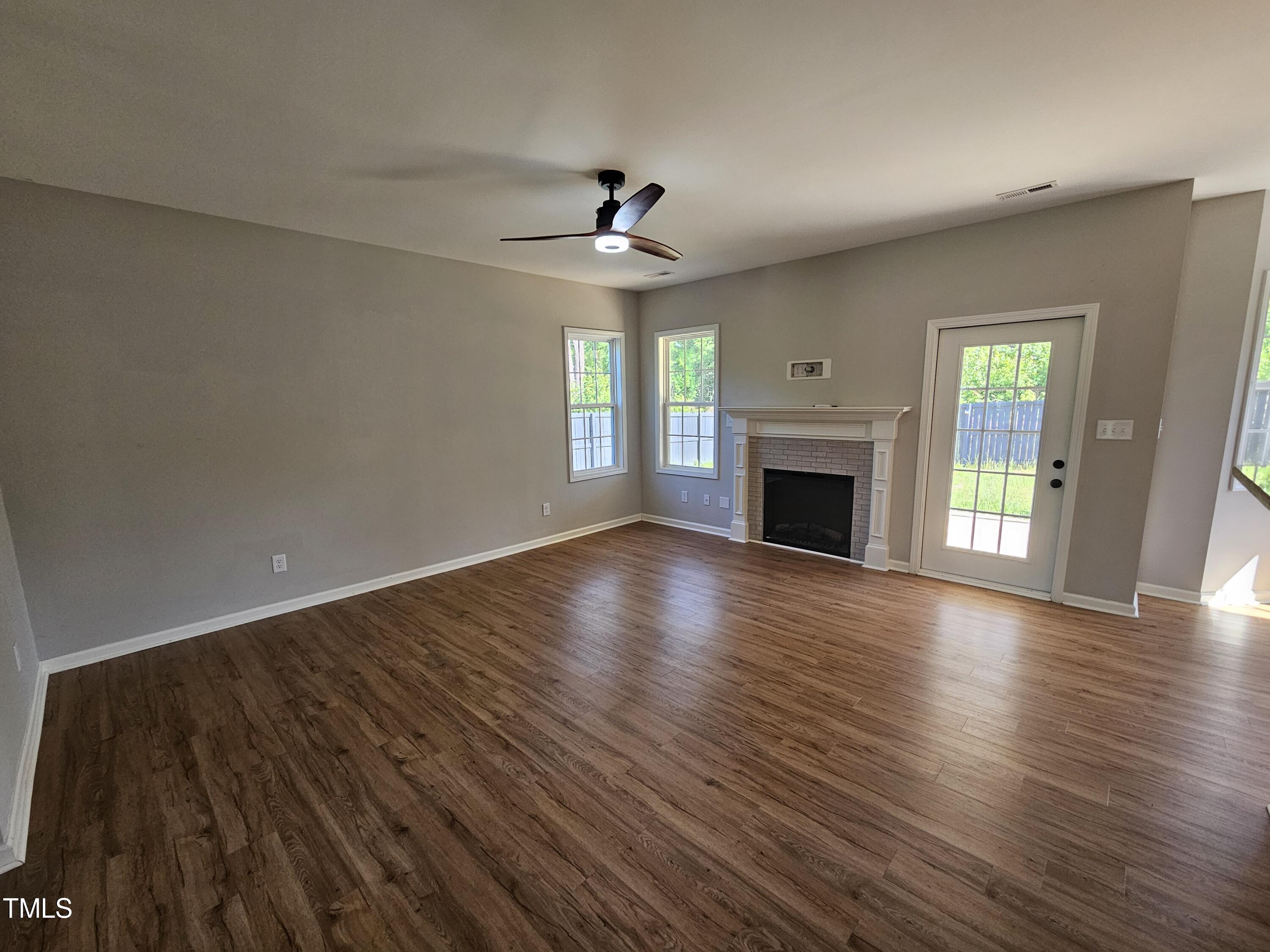757 Townsend Road Raeford, NC 28376 - Photo 10 of 35 Family Room