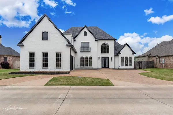 $5,200 | 189 Captain H. M. Shreve Boulevard, Shreveport, LA 71115