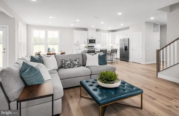 $1,210,429 | 42735 Cannon Chapel Drive, Leesburg, VA 20176