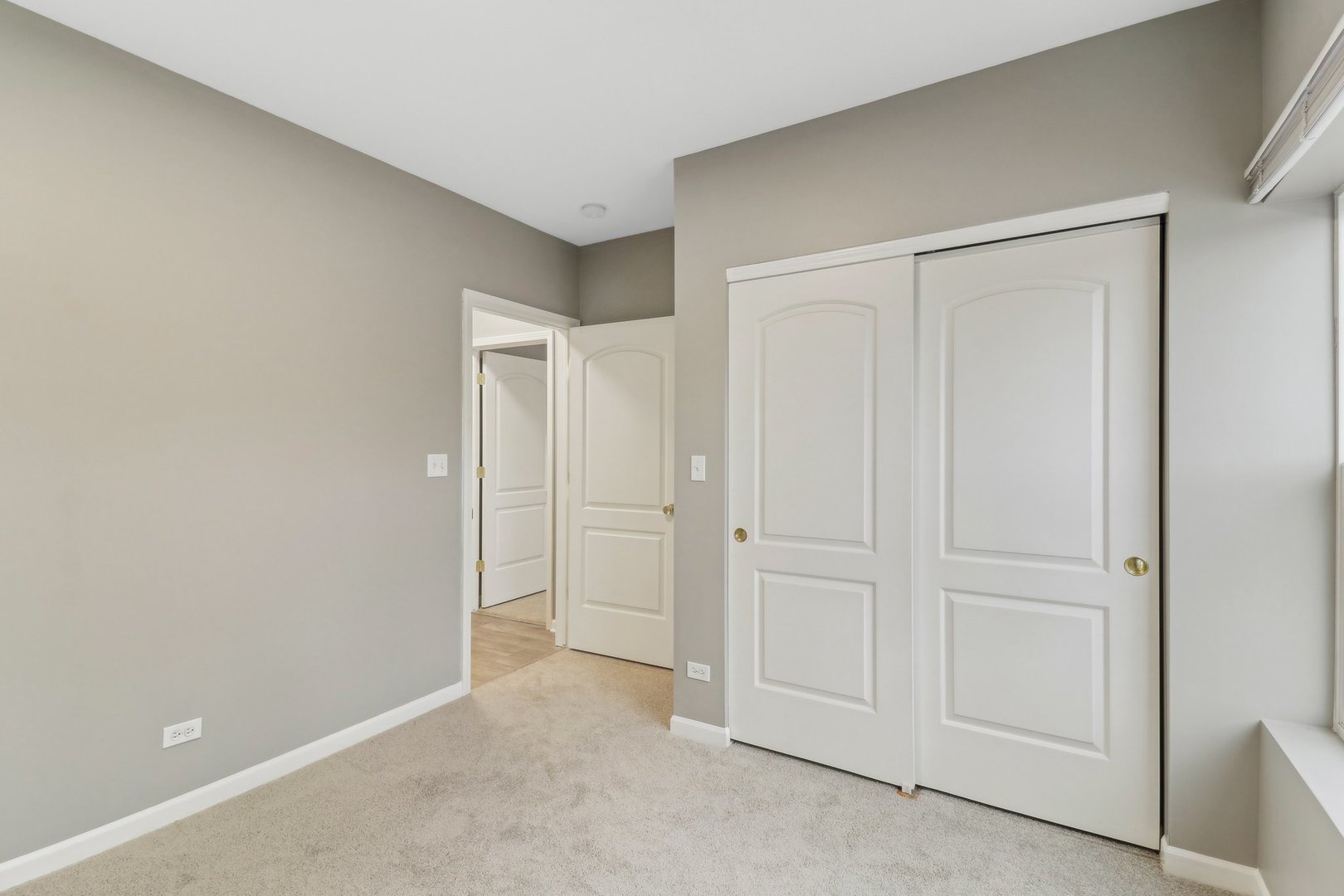 10 North Lake Street, Unit 307 Grayslake, IL 60030 - Photo 26 of 41