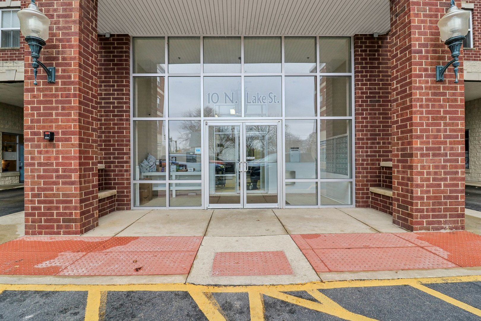 10 North Lake Street, Unit 307 Grayslake, IL 60030 - Photo 31 of 41