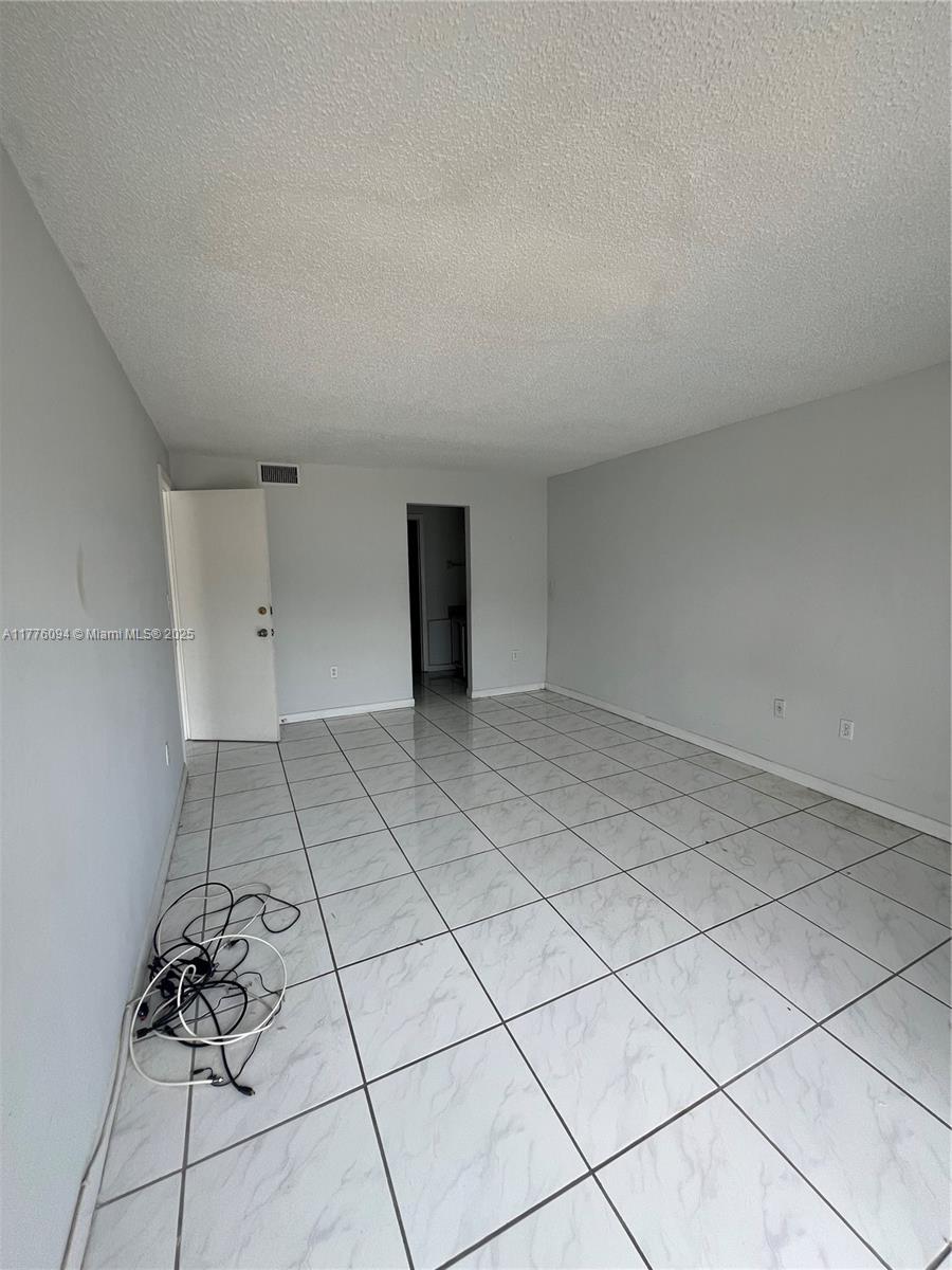 9124 Collins Avenue, Unit 304 Surfside, FL 33154 - Photo 20 of 29 master bed