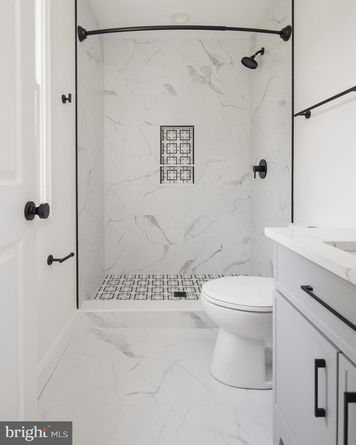 2836 Cameron Road Falls Church, VA 22042 - Photo 25 of 35 UPPER-LEVEL PRIMARY BATHROOM W/ SHOWER