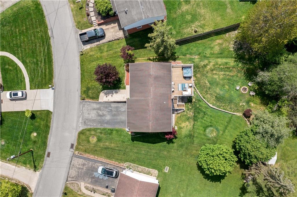331 Trinity Drive Washington, PA 15301 - Photo 35 of 35 an aerial view of a house with a yard and lake view