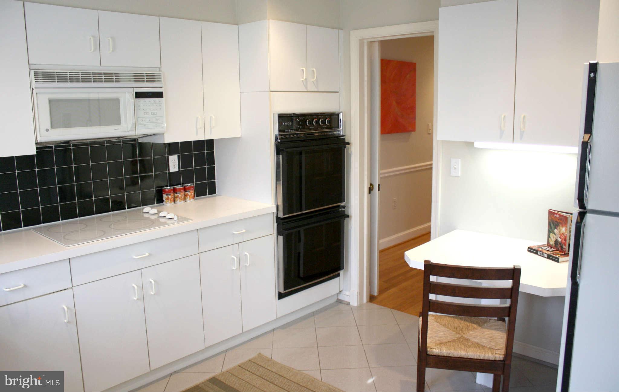 5808 Ridgefield Road Bethesda, MD 20816 - Photo 12 of 25 Kitchen