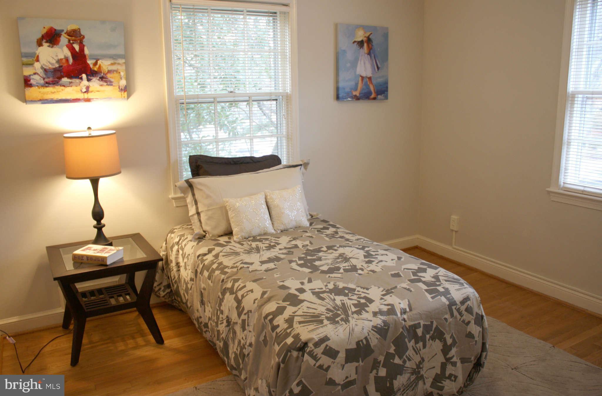 5808 Ridgefield Road Bethesda, MD 20816 - Photo 18 of 25 Bedroom