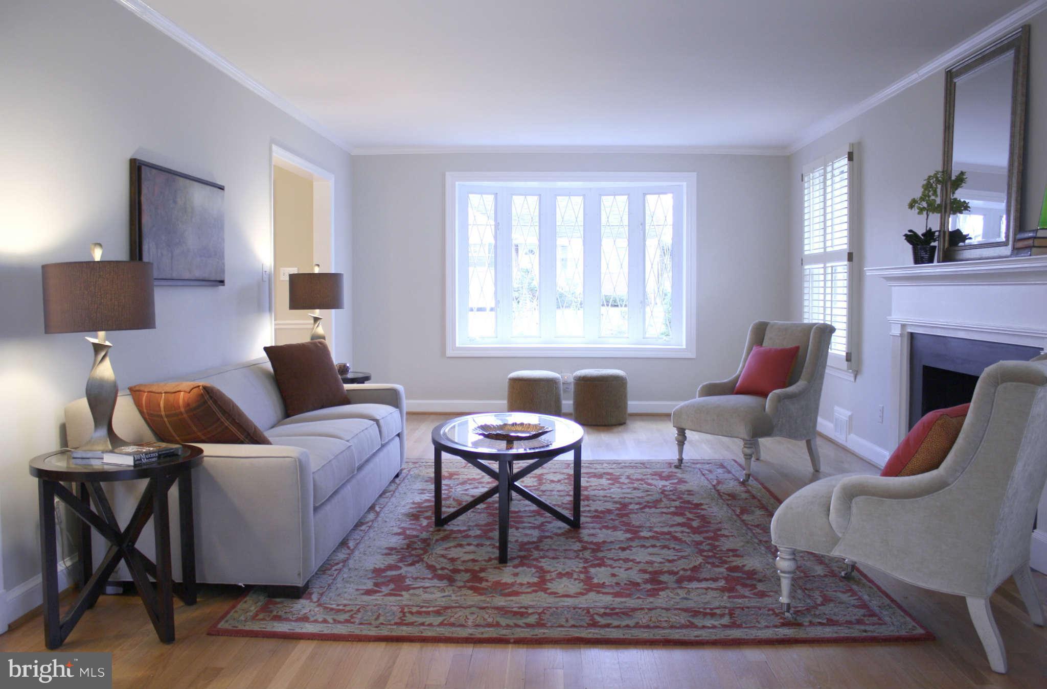5808 Ridgefield Road Bethesda, MD 20816 - Photo 7 of 25 Living Room with wonderful bay window