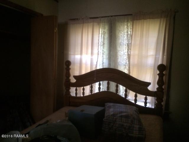 137 Rachal Lane Opelousas, LA 70570 - Photo 7 of 13 IMG_2919